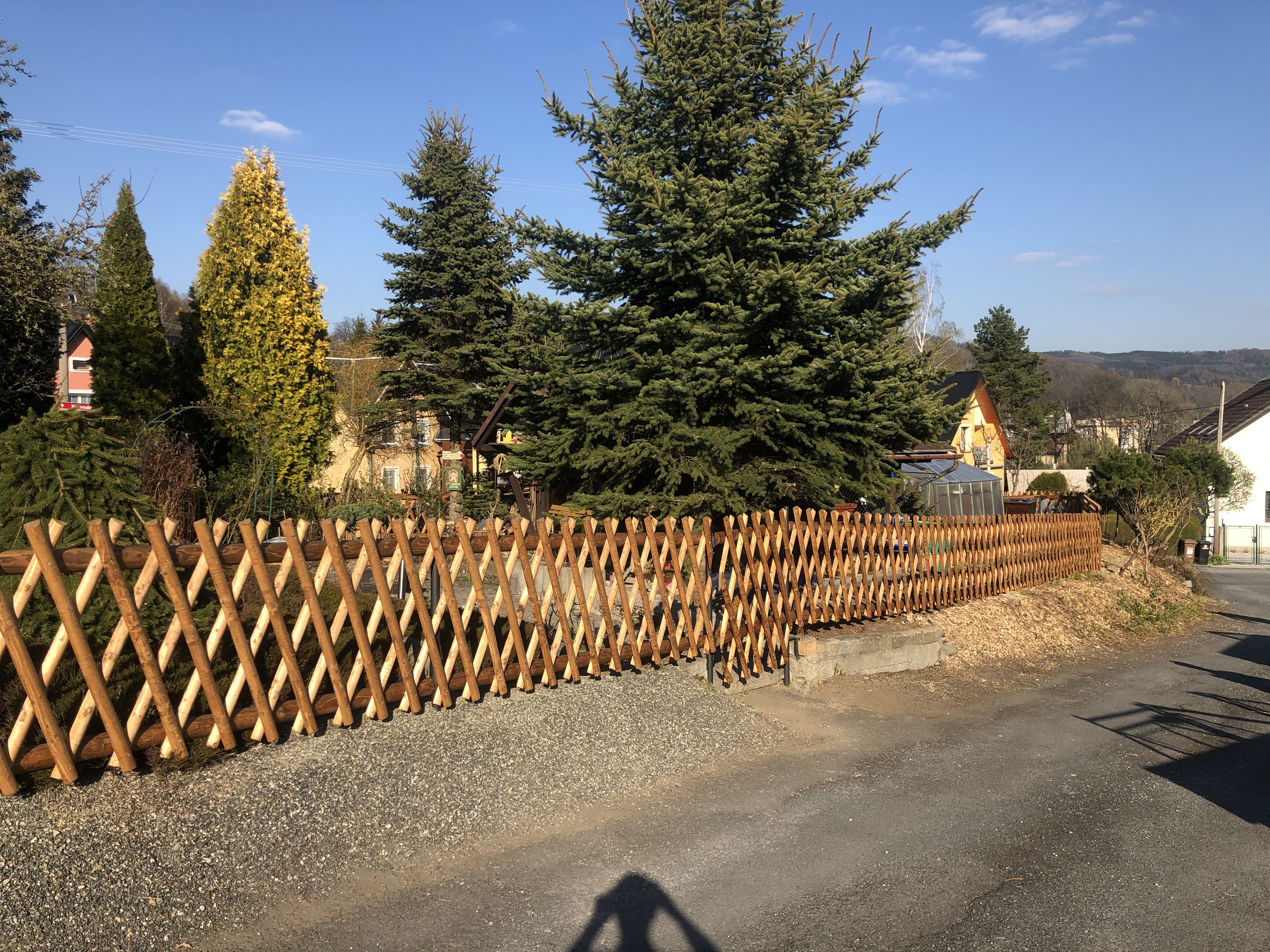 Obrázek 2 / Dřevěné ploty - strojně frézované   - realizace Jeseník 4-2020