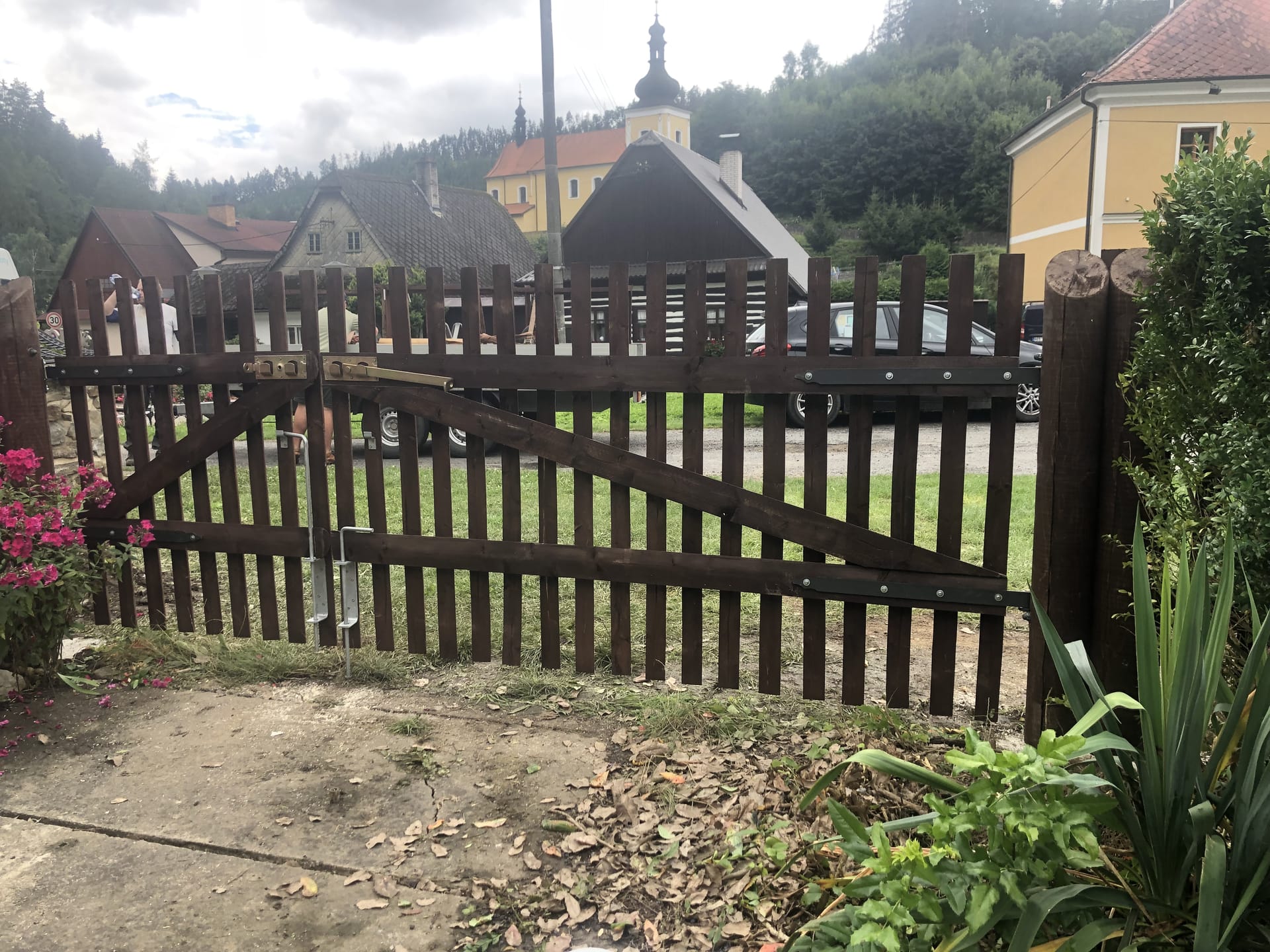 Obrázek 3 / Dřevěné ploty - strojně frézované   - realizace Svojanov 8-2021