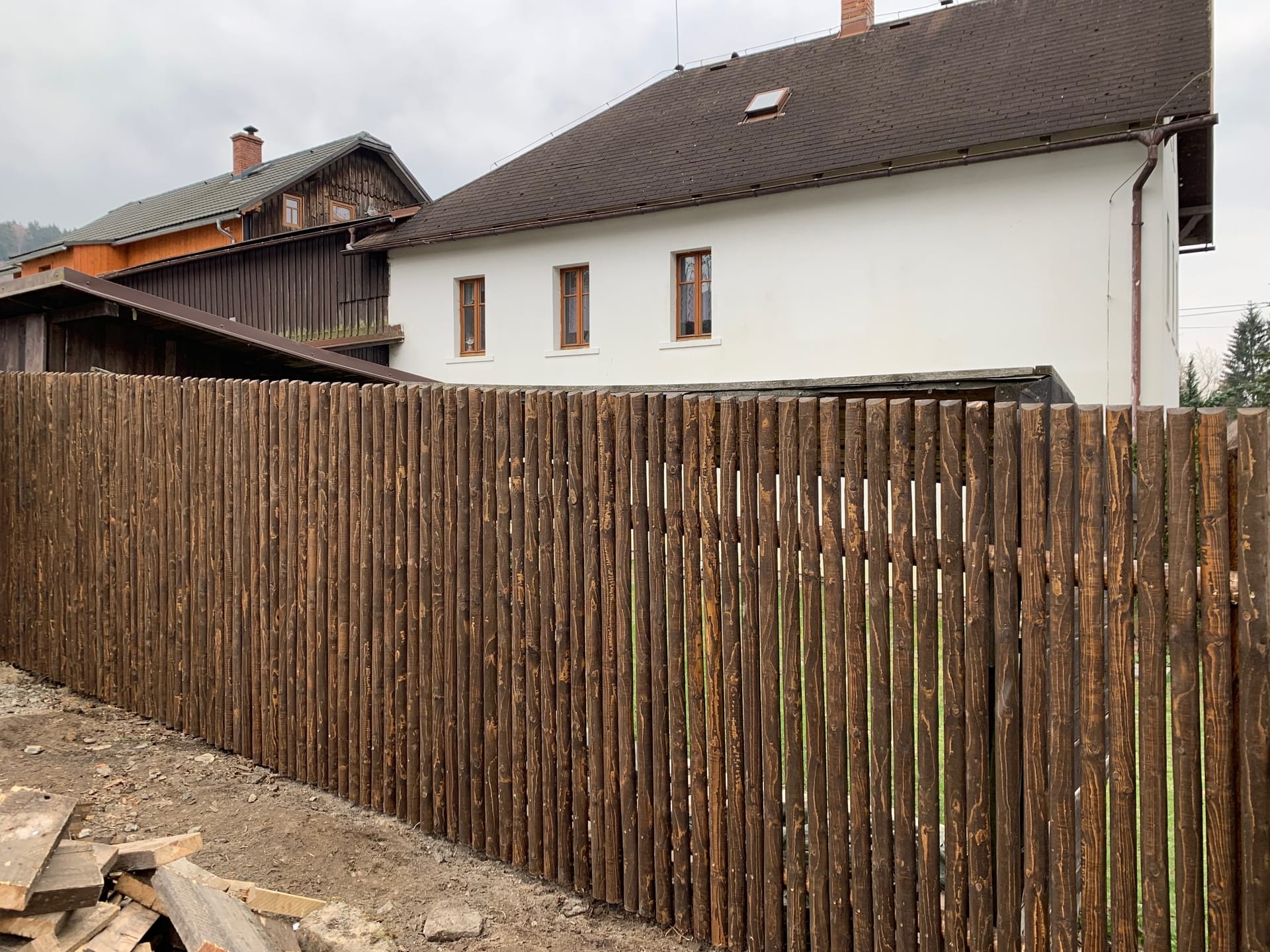 Obrázek 1 / Dřevěné ploty - strojně frézované   - realizace Dolní Světlá 4-2019