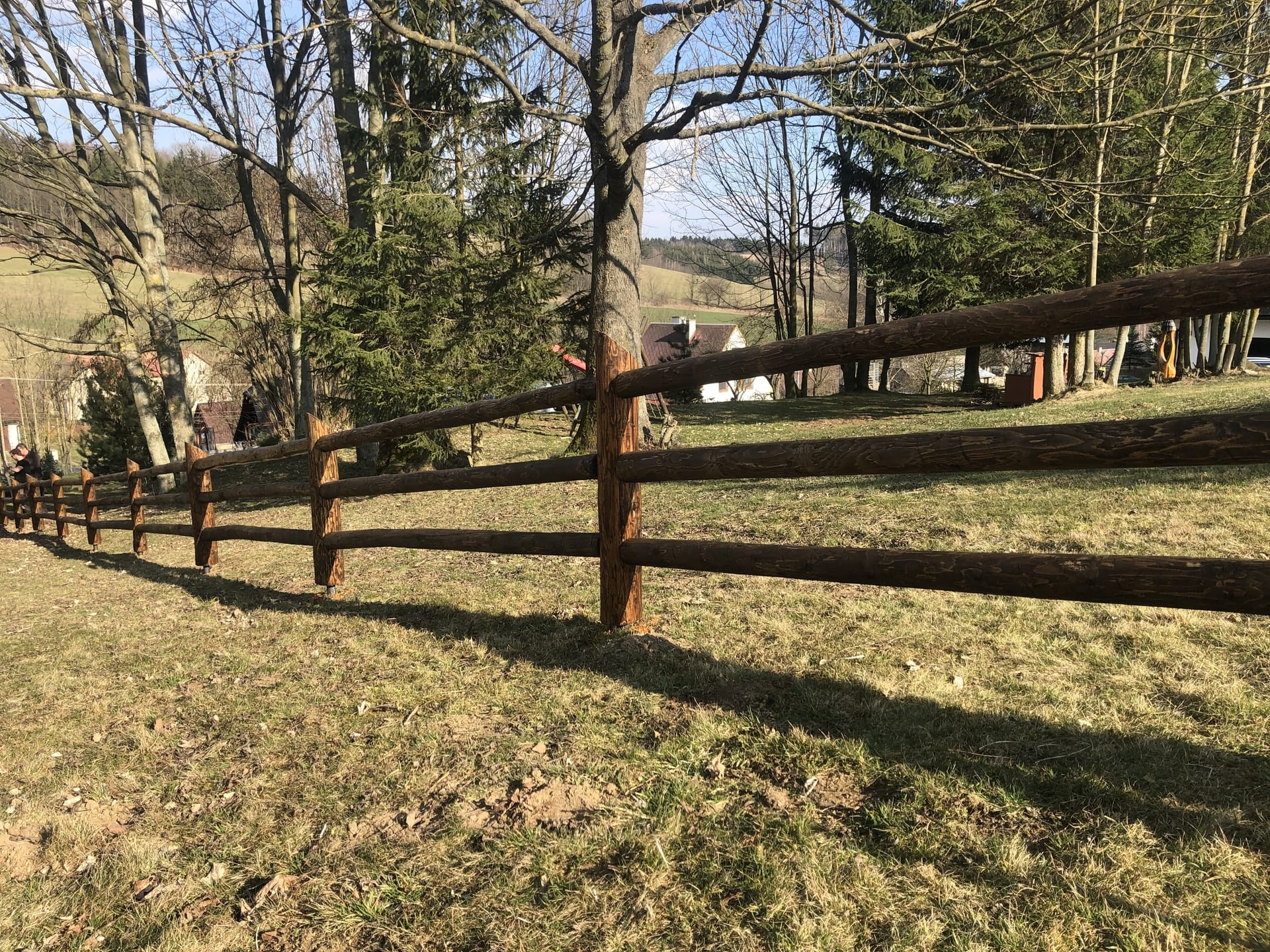 Dřevěný plot  - realizace OHR007-2020