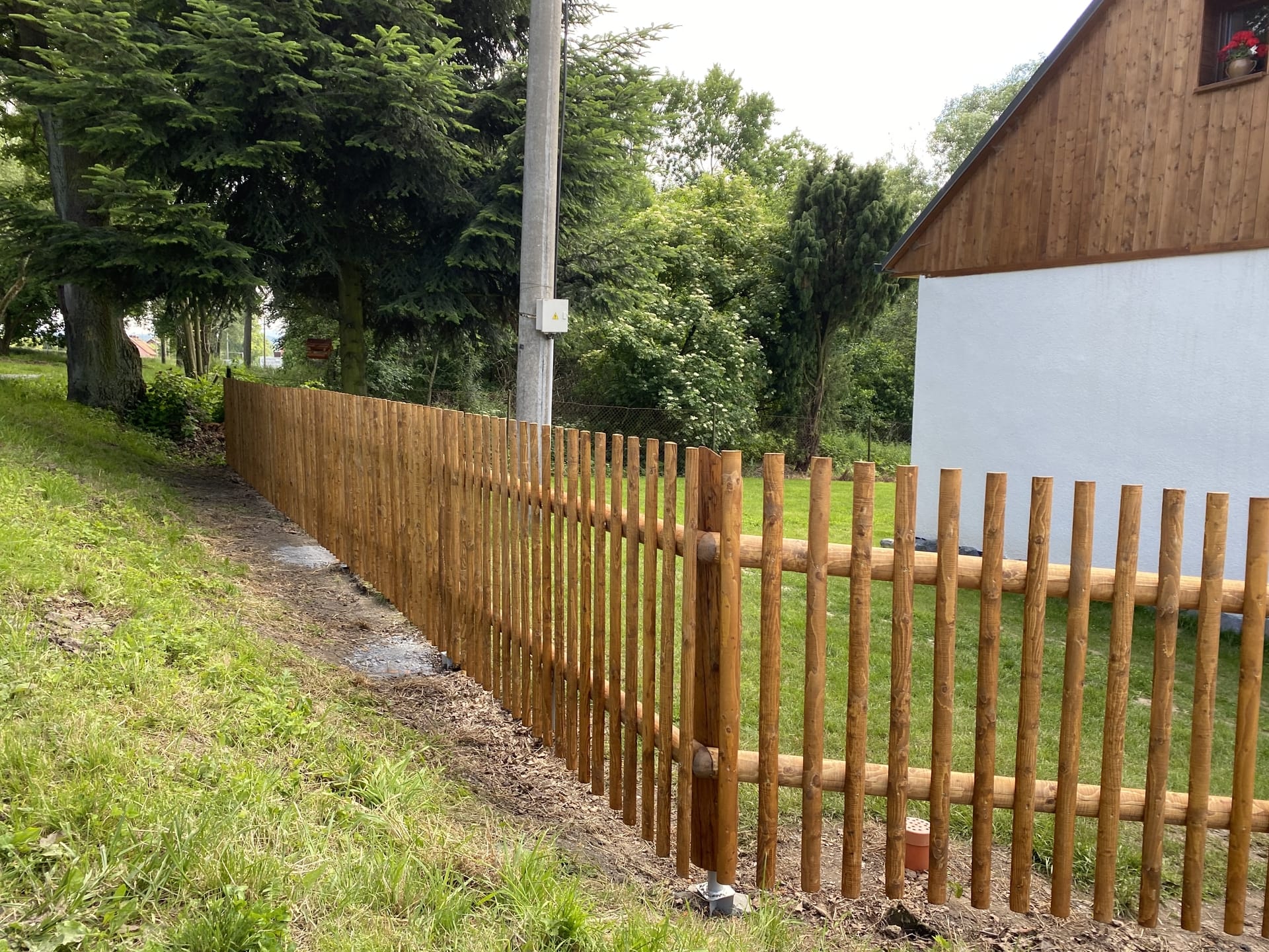 Dřevěný plot  - realizace F101-2020