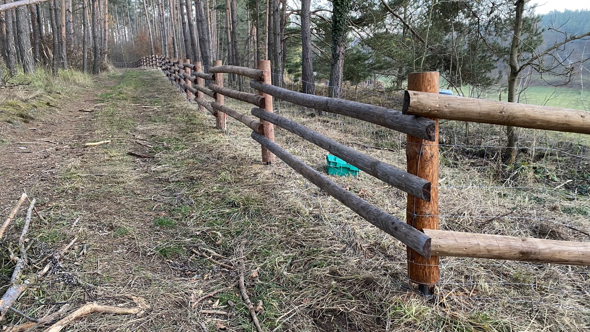 Dřevěný plot  - realizace OHS299-2020