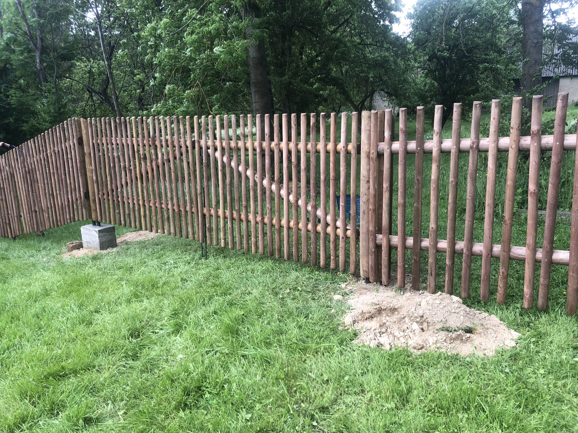 Dřevěný plot  - realizace F044-2021