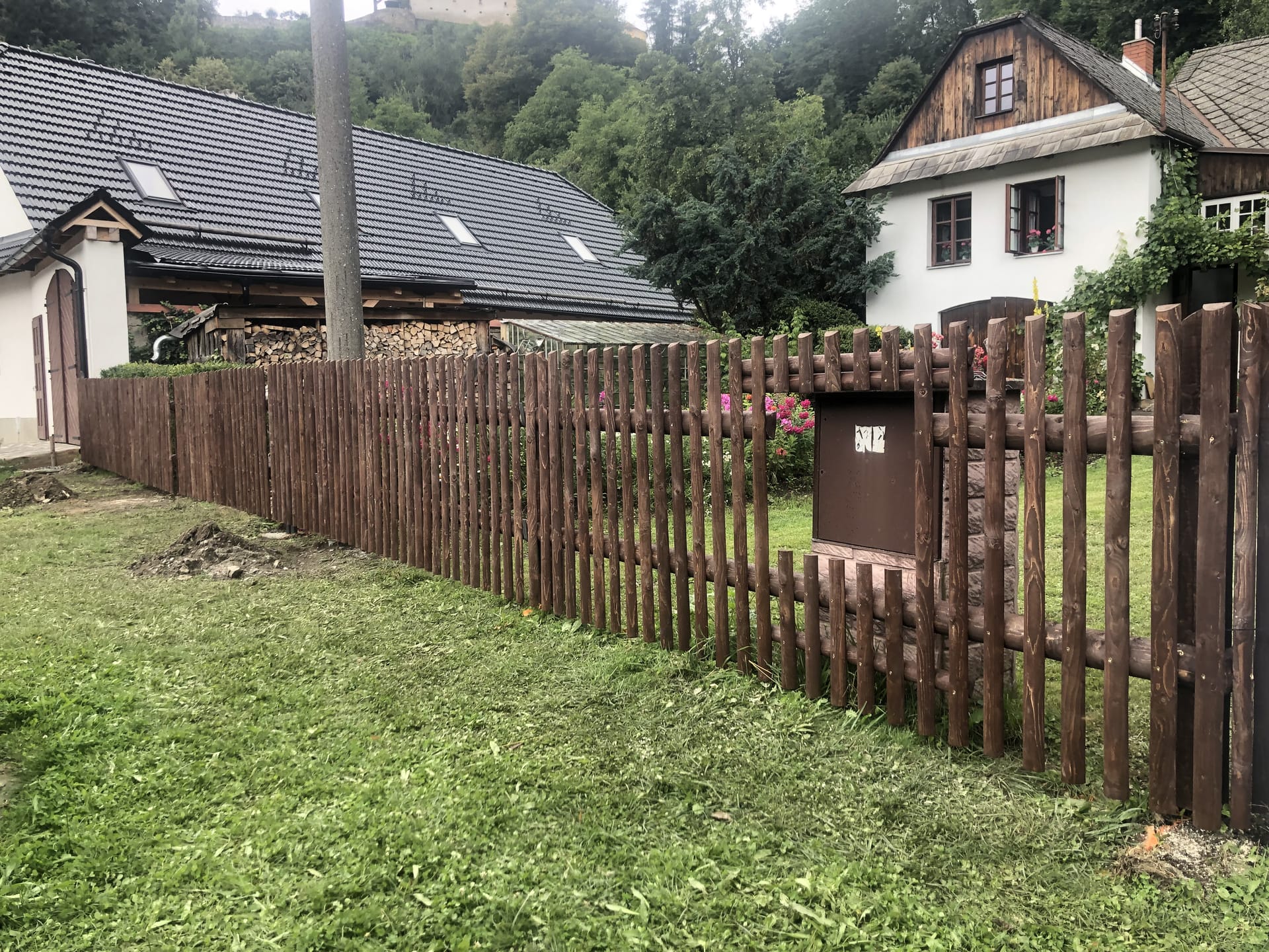 Dřevěný plot  - realizace F103-2021